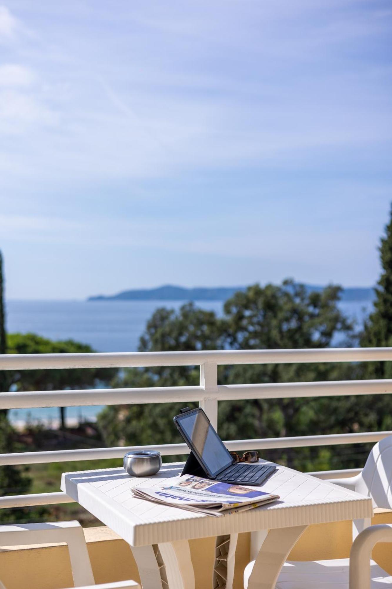 Cap Negre Hotel Le Lavandou Exteriér fotografie